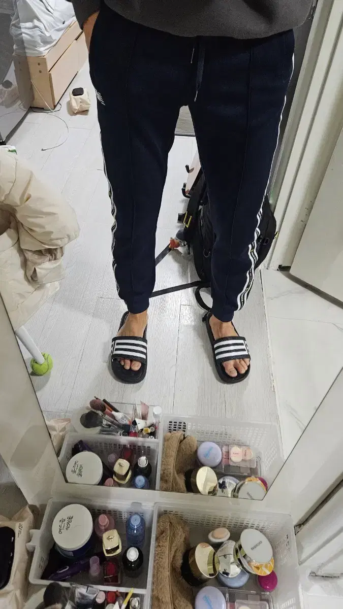 thumbnail-0